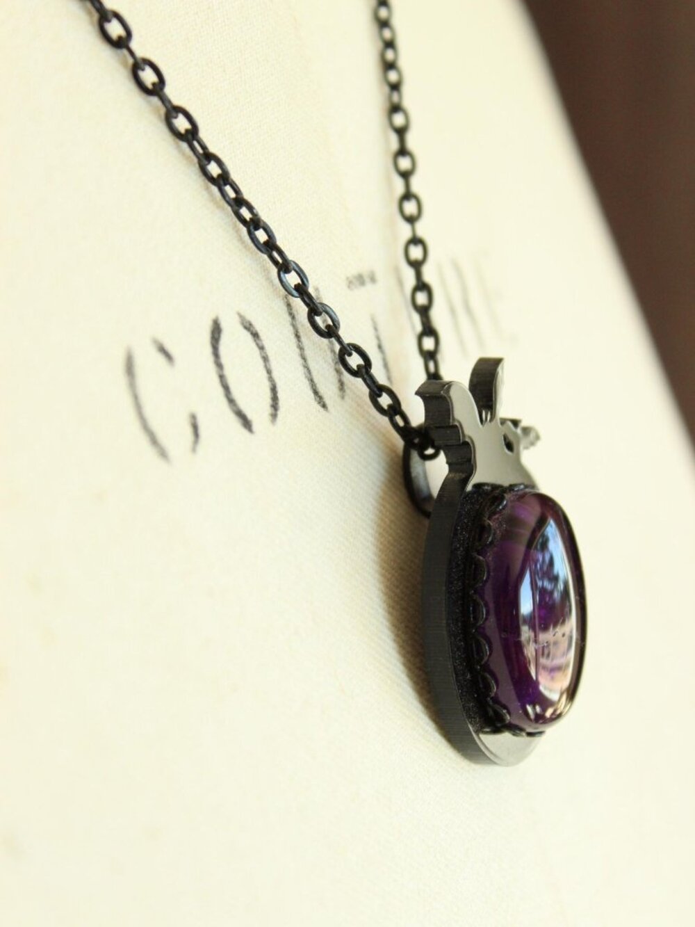 Gothic Bat Cameo Necklace with Purple Amethyst Cabochon on Black Chain - Picture 7 of 12